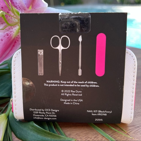 Rae Dunn NEW Manicure Set 5 Piece NAIL KIT White Pink Black - Picture 3 of 11